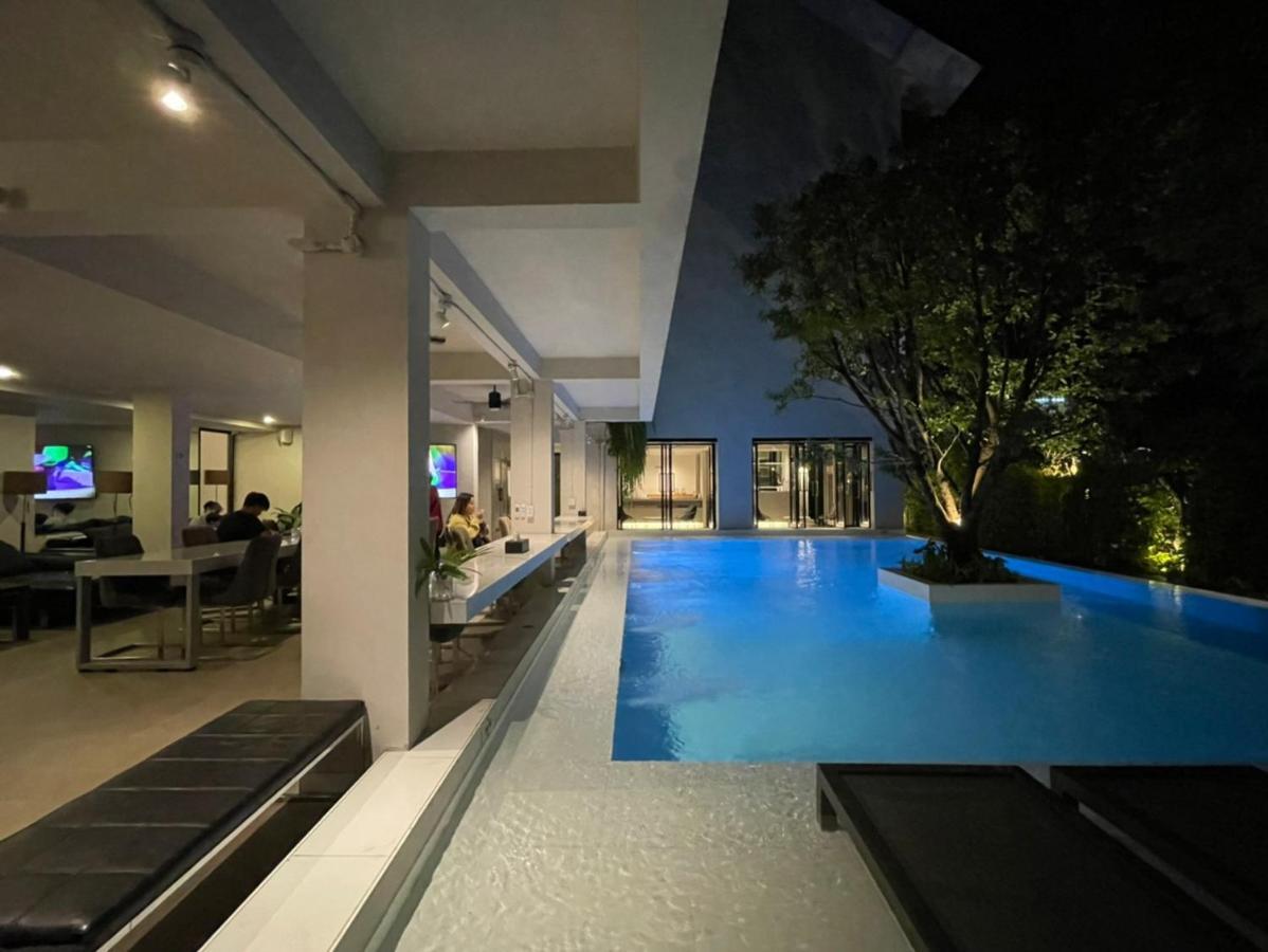Por Daowadung Hotel Chiang Mai Eksteriør billede